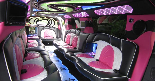 Belvedere Range Rover Stretch Limo- Belvederelimoservice.com